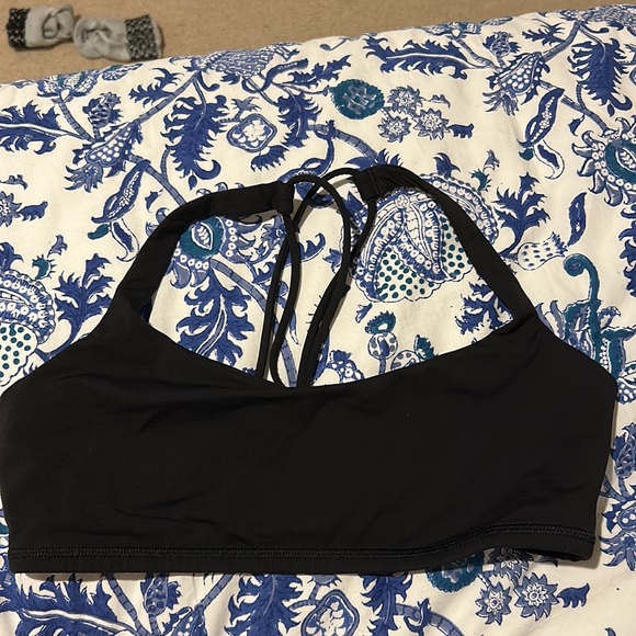 Lululemon Free To Be Bra - Picture 3 of 4